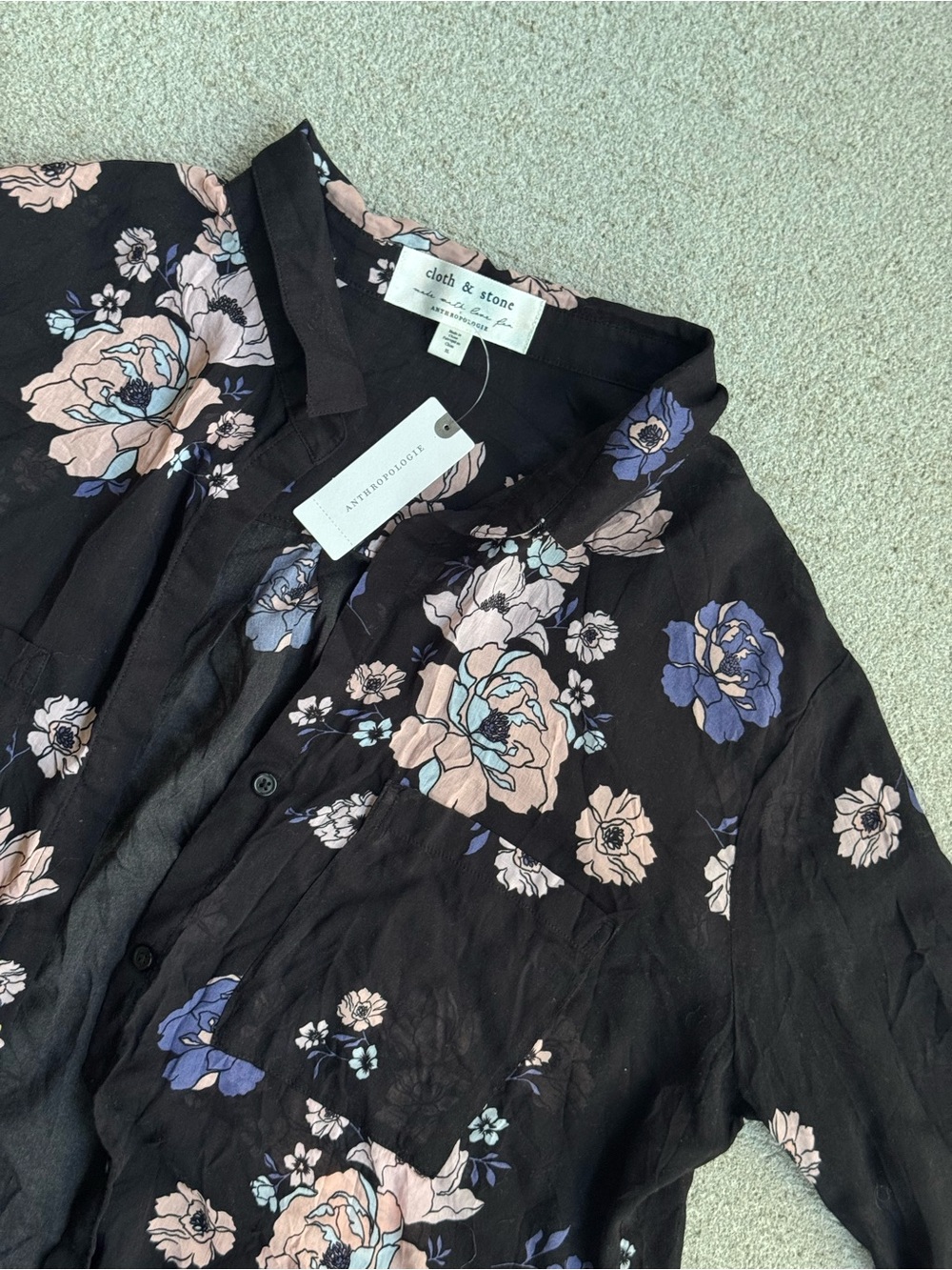 NWT cloth & stone Black Floral Button-Front Blouse XL - Picture 4 of 10